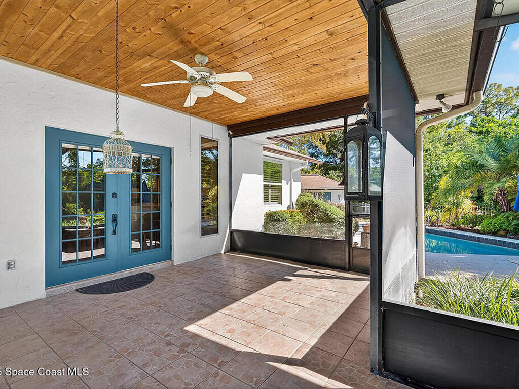 482 Arbor Street, Sebastian, FL 32958