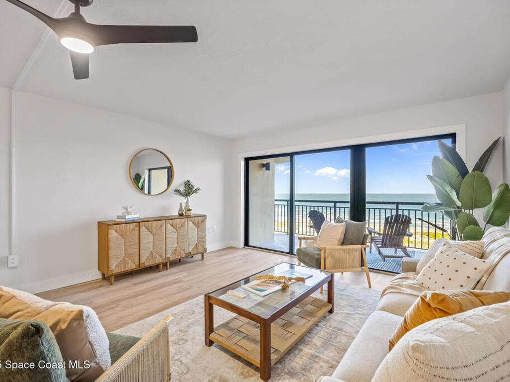 1305 S Atlantic Avenue, Cocoa Beach, FL 32931