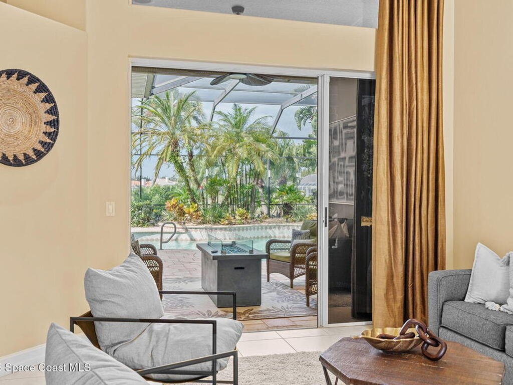 618 Deerhurst Drive, Melbourne, FL 32940