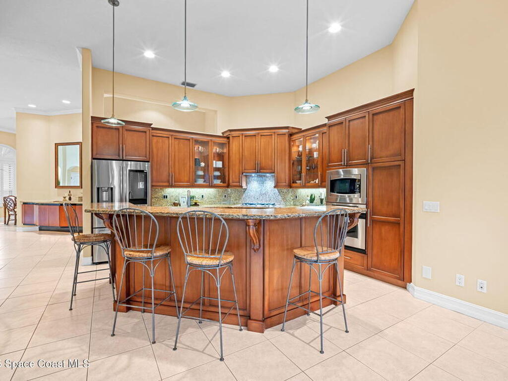 618 Deerhurst Drive, Melbourne, FL 32940