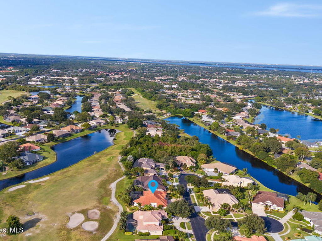 618 Deerhurst Drive, Melbourne, FL 32940