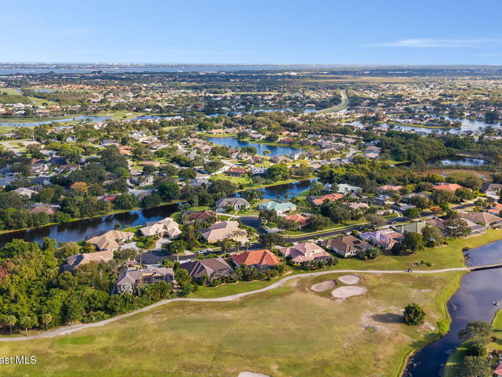 618 Deerhurst Drive, Melbourne, FL 32940