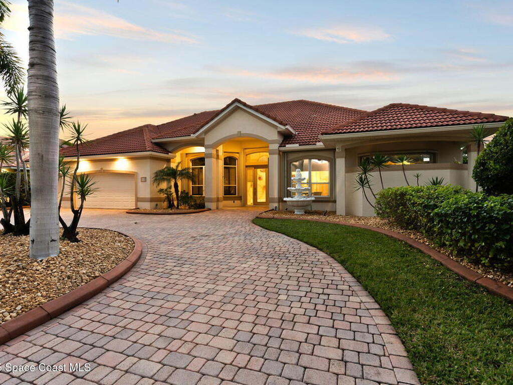 618 Deerhurst Drive, Melbourne, FL 32940