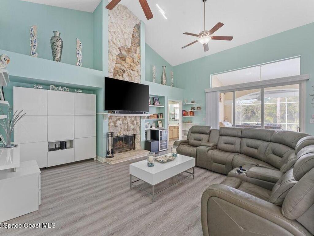 897 Belmont Place, Rockledge, FL 32955