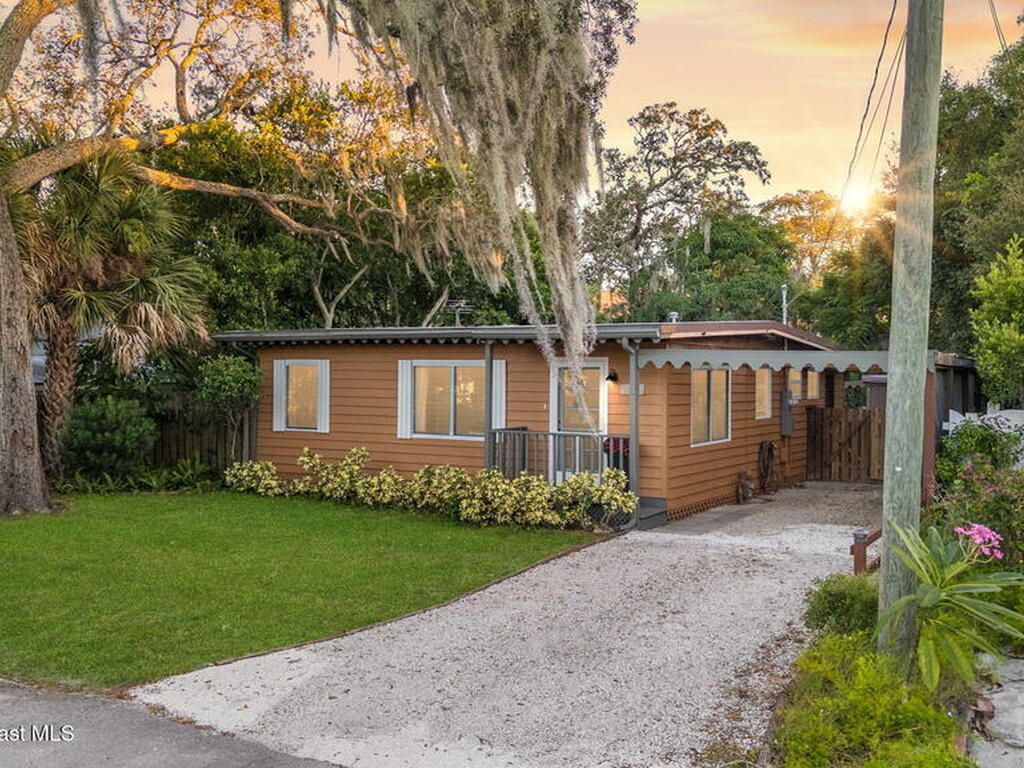 597 Old Oak Street, Melbourne, FL 32935