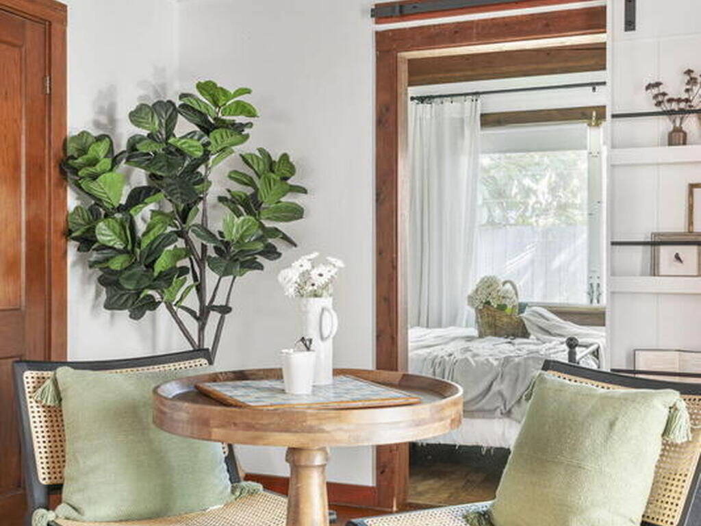 597 Old Oak Street, Melbourne, FL 32935