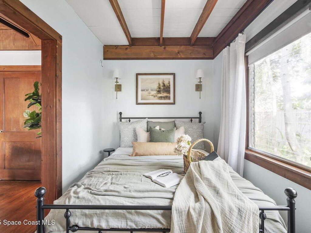 597 Old Oak Street, Melbourne, FL 32935