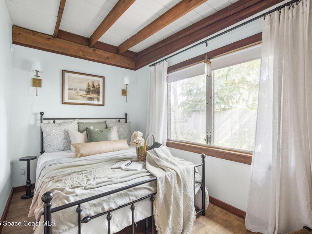 597 Old Oak Street, Melbourne, FL 32935