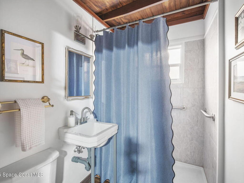 597 Old Oak Street, Melbourne, FL 32935