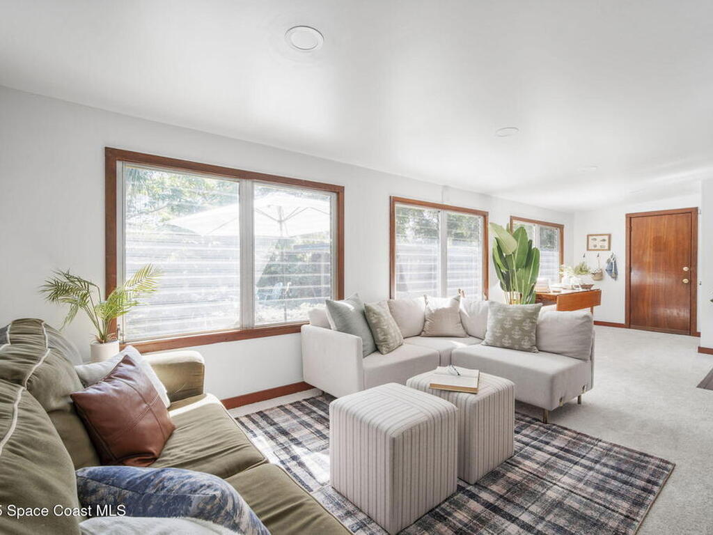 597 Old Oak Street, Melbourne, FL 32935