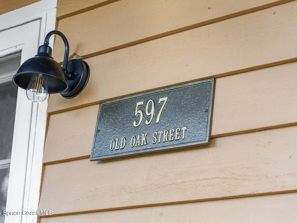 597 Old Oak Street, Melbourne, FL 32935