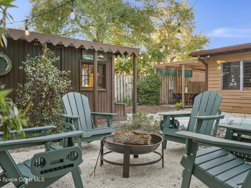 597 Old Oak Street, Melbourne, FL 32935