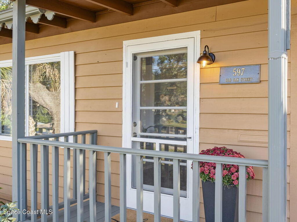 597 Old Oak Street, Melbourne, FL 32935