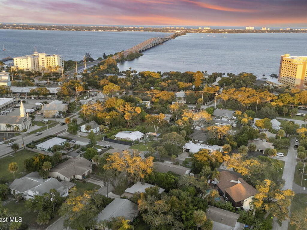 597 Old Oak Street, Melbourne, FL 32935