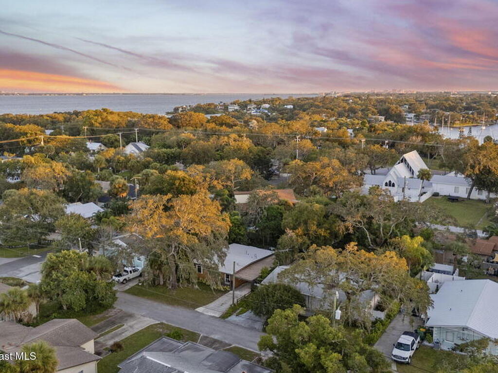 597 Old Oak Street, Melbourne, FL 32935