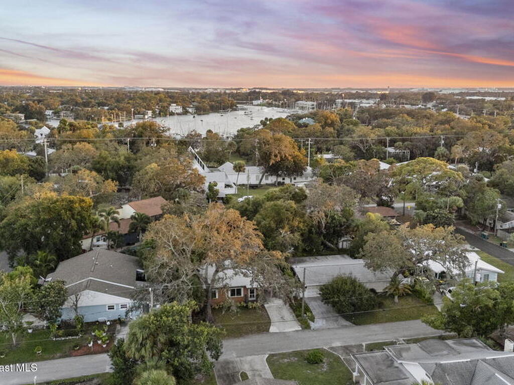 597 Old Oak Street, Melbourne, FL 32935