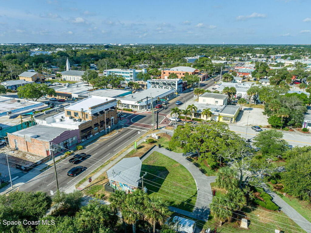 597 Old Oak Street, Melbourne, FL 32935