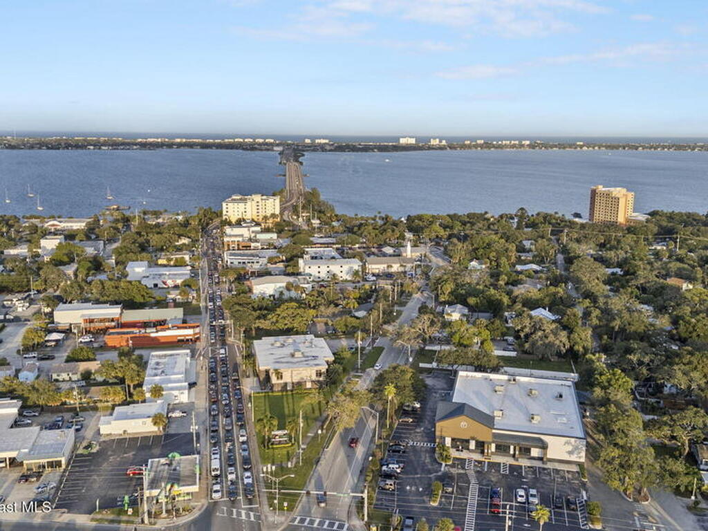 597 Old Oak Street, Melbourne, FL 32935