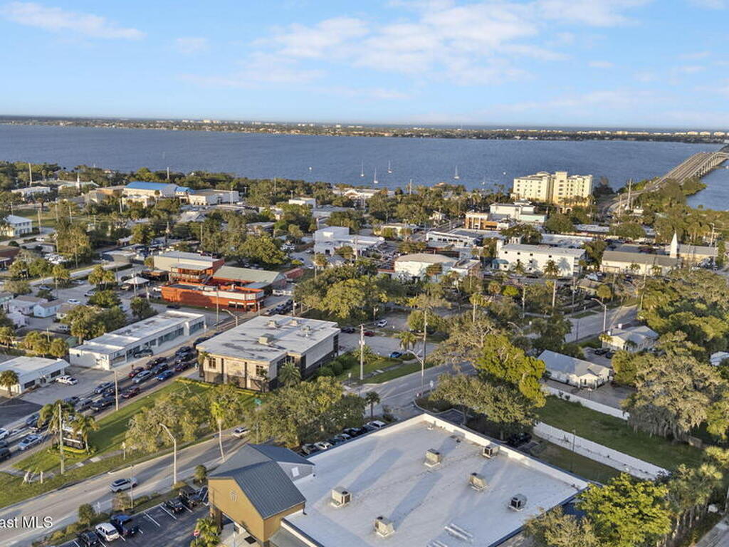 597 Old Oak Street, Melbourne, FL 32935