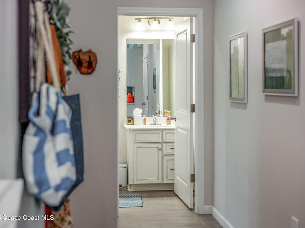 6765 Canterbridge Drive, Vero Beach, FL 32967