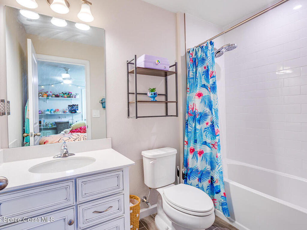 6765 Canterbridge Drive, Vero Beach, FL 32967