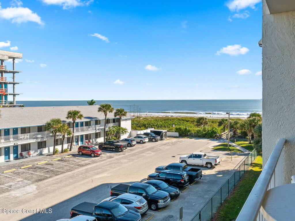 1050 N Atlantic Avenue, Cocoa Beach, FL 32931