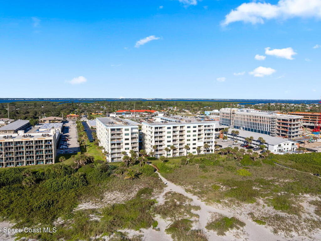1050 N Atlantic Avenue, Cocoa Beach, FL 32931
