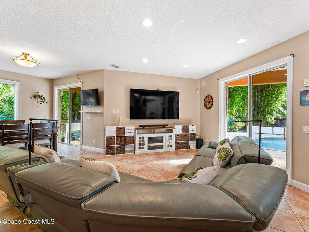 4375 Hartville Avenue, Cocoa, FL 32926