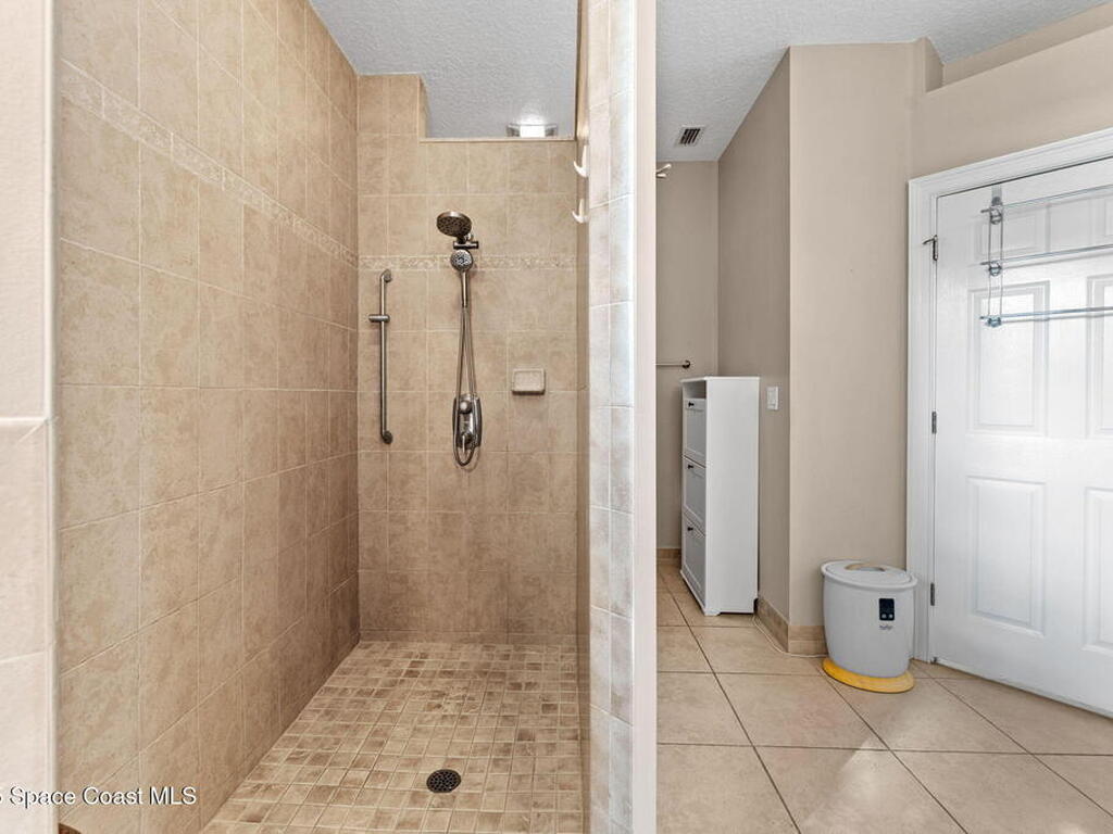 4375 Hartville Avenue, Cocoa, FL 32926