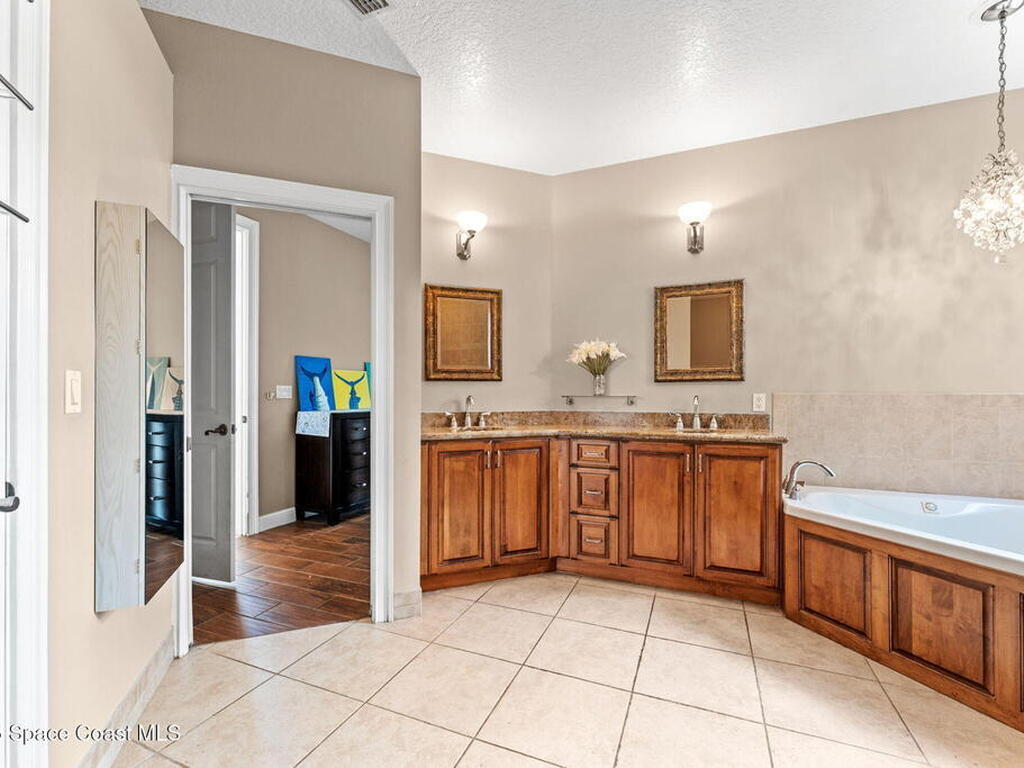 4375 Hartville Avenue, Cocoa, FL 32926