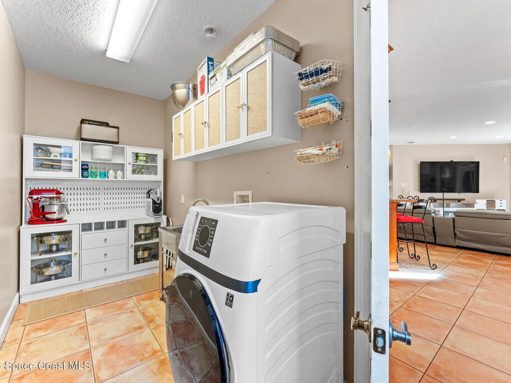 4375 Hartville Avenue, Cocoa, FL 32926