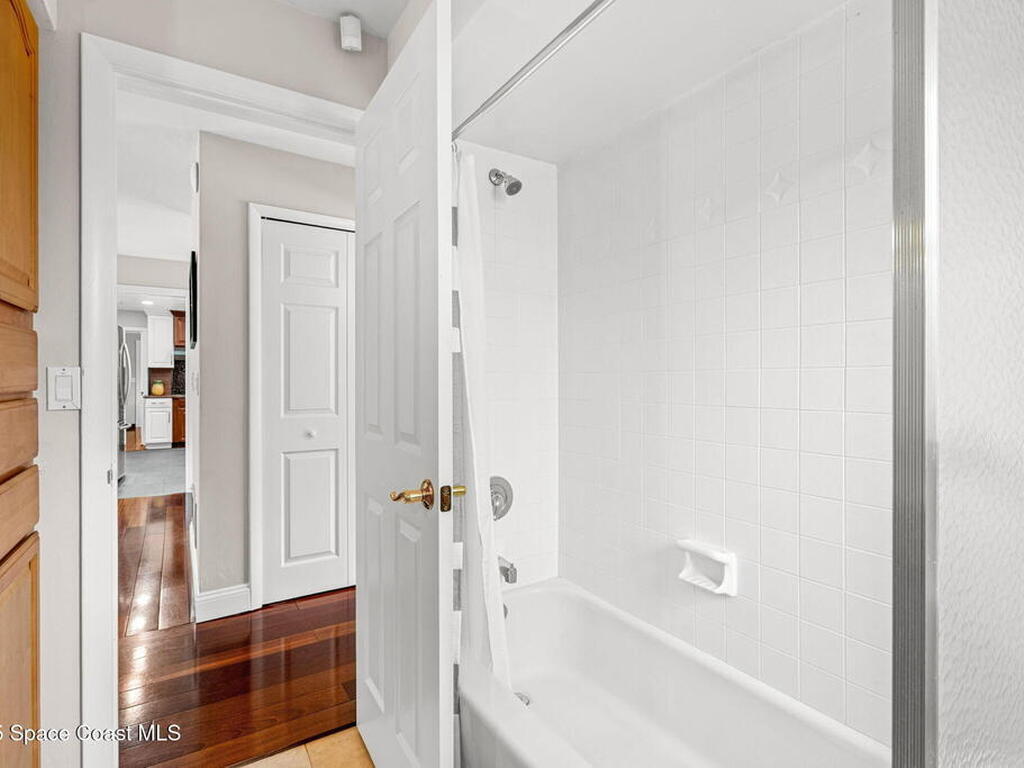 121 S Twin Lakes Road, Cocoa, FL 32926