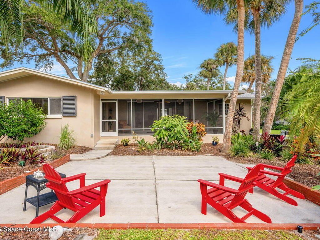 121 S Twin Lakes Road, Cocoa, FL 32926