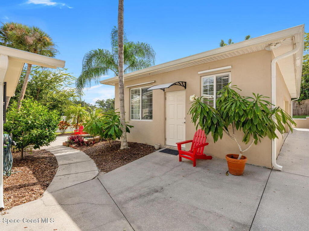 121 S Twin Lakes Road, Cocoa, FL 32926