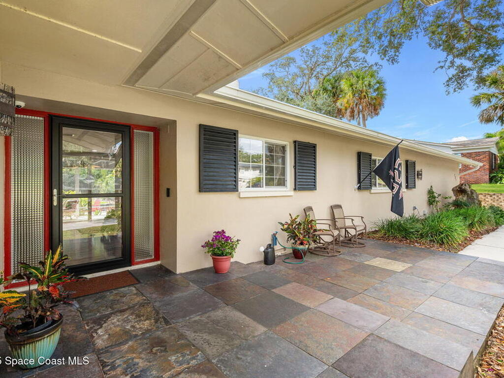 121 S Twin Lakes Road, Cocoa, FL 32926