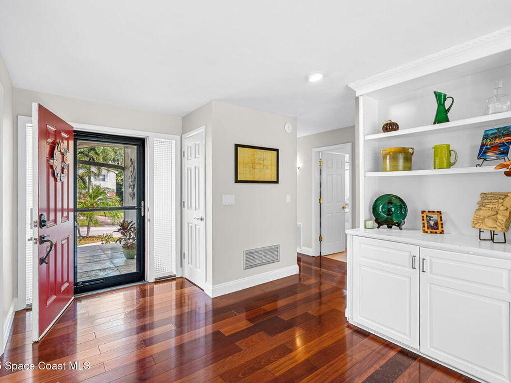 121 S Twin Lakes Road, Cocoa, FL 32926