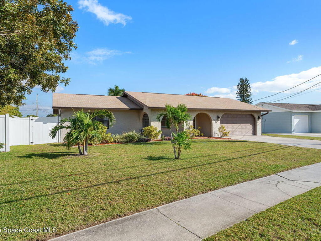 472 Newfound Harbor Drive, Merritt Island, FL 32952