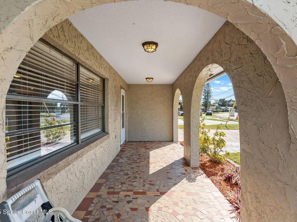 472 Newfound Harbor Drive, Merritt Island, FL 32952