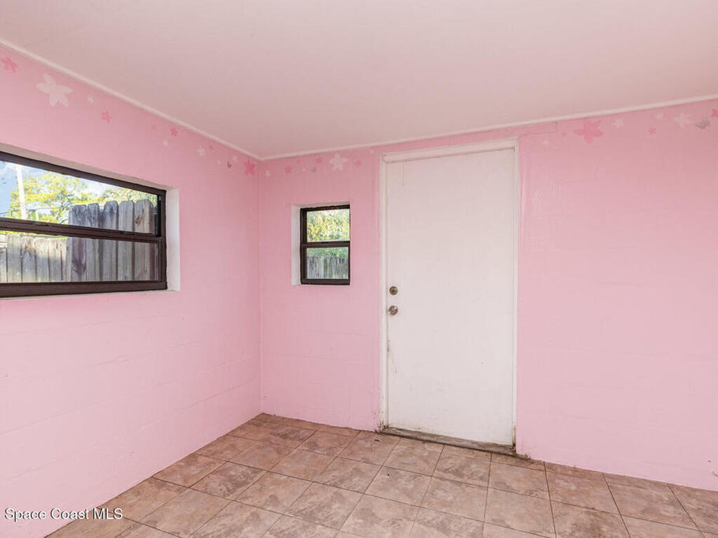 410 Nora Avenue, Merritt Island, FL 32952