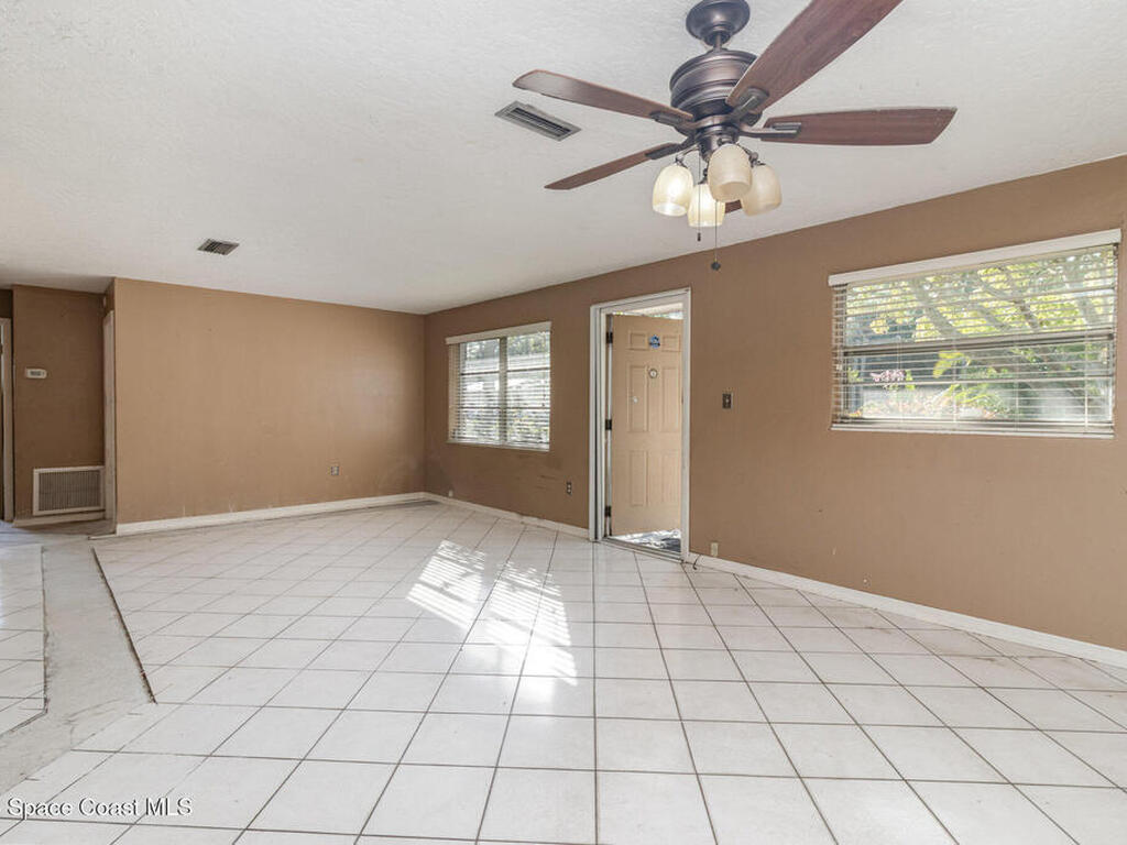 410 Nora Avenue, Merritt Island, FL 32952