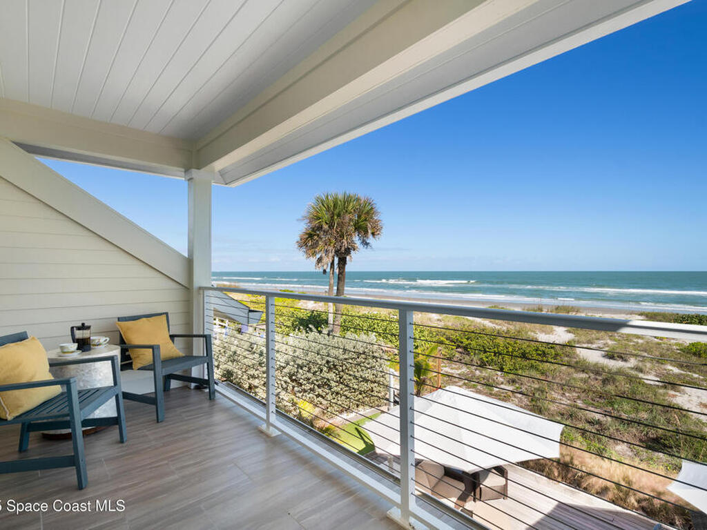 2645 S Atlantic Avenue, Cocoa Beach, FL 32931