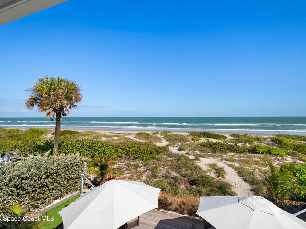 2645 S Atlantic Avenue, Cocoa Beach, FL 32931