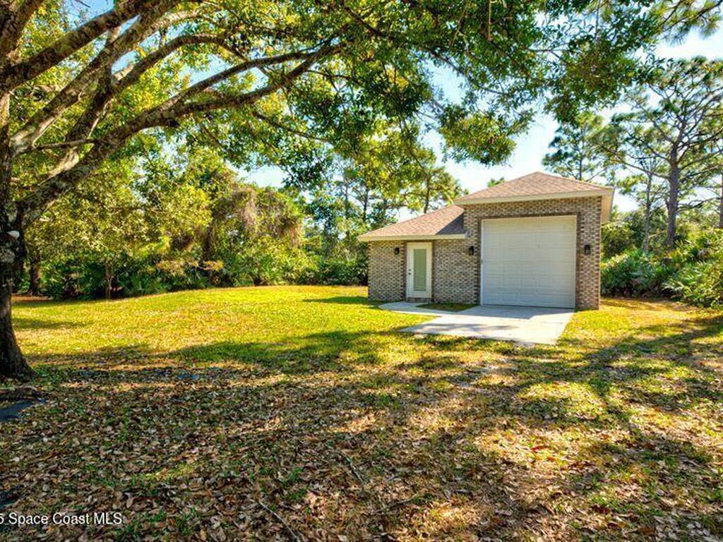 4116 Sparrow Hawk Road, Melbourne, FL 32934