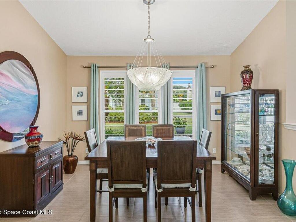 30 Indian Village Trail, Cocoa Beach, FL 32931