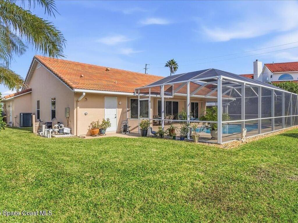 30 Indian Village Trail, Cocoa Beach, FL 32931