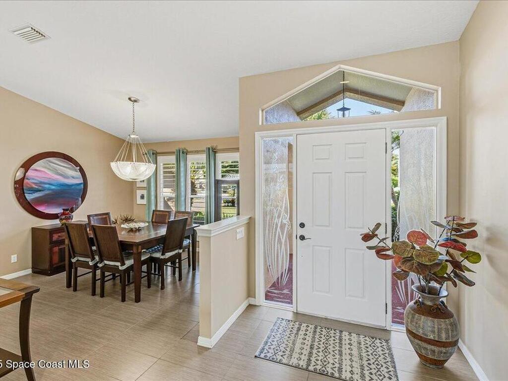 30 Indian Village Trail, Cocoa Beach, FL 32931