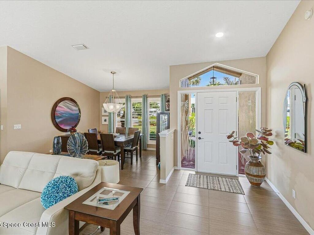 30 Indian Village Trail, Cocoa Beach, FL 32931