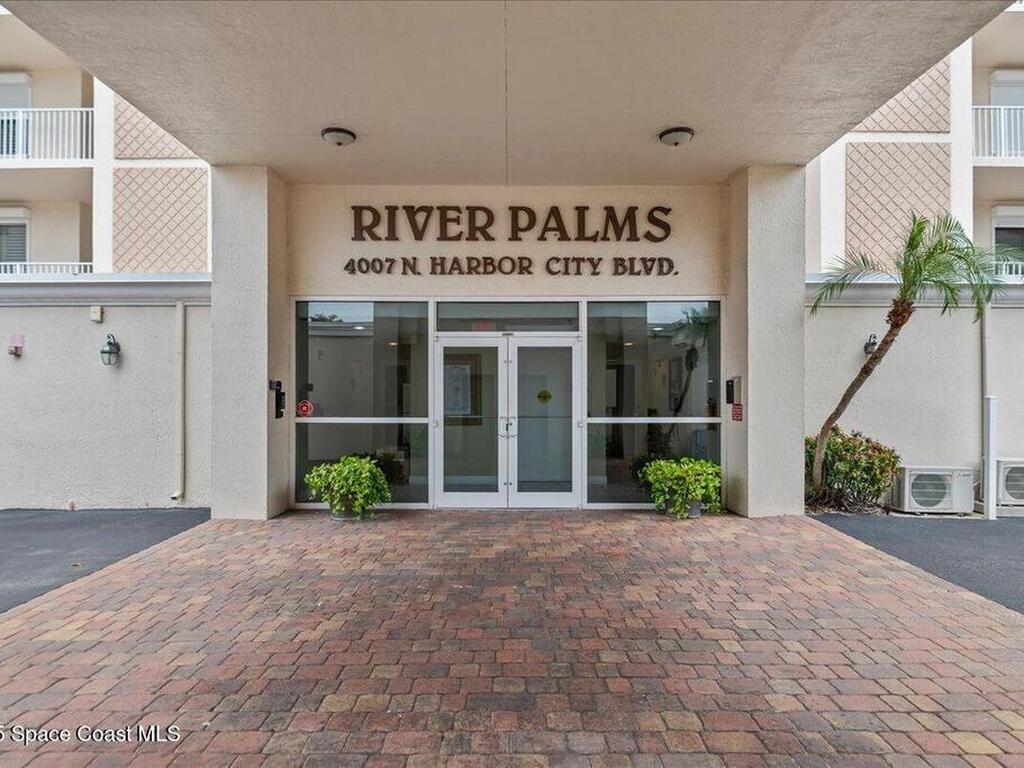 4007 N Harbor City Boulevard, Melbourne, FL 32935