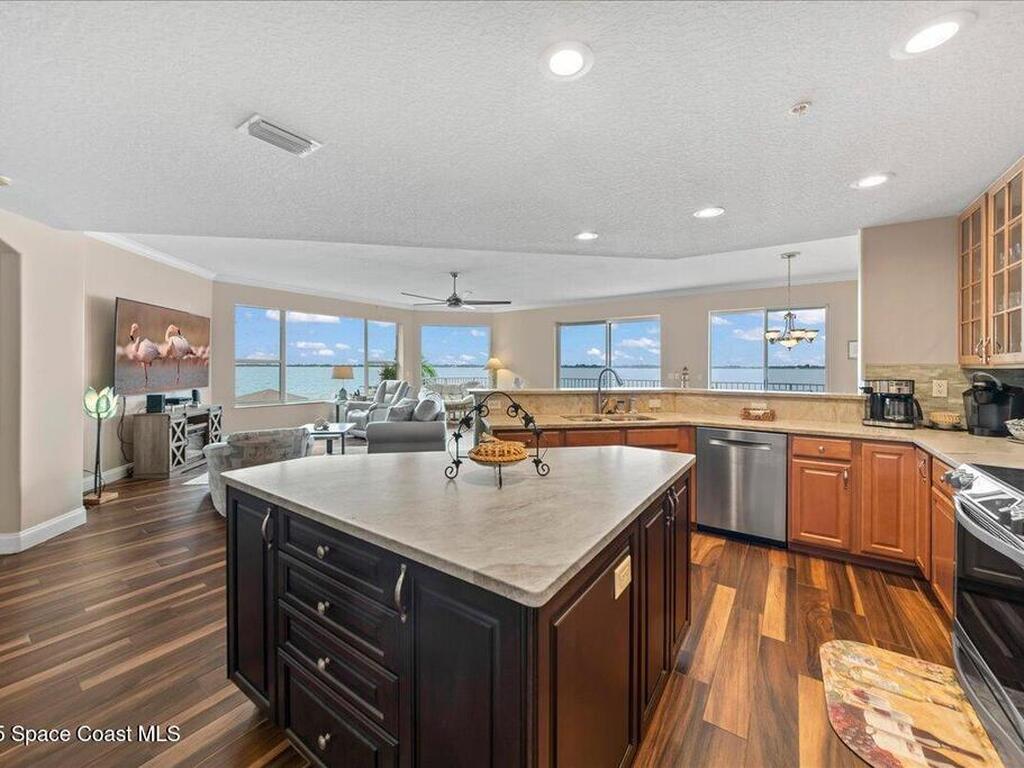 4007 N Harbor City Boulevard, Melbourne, FL 32935