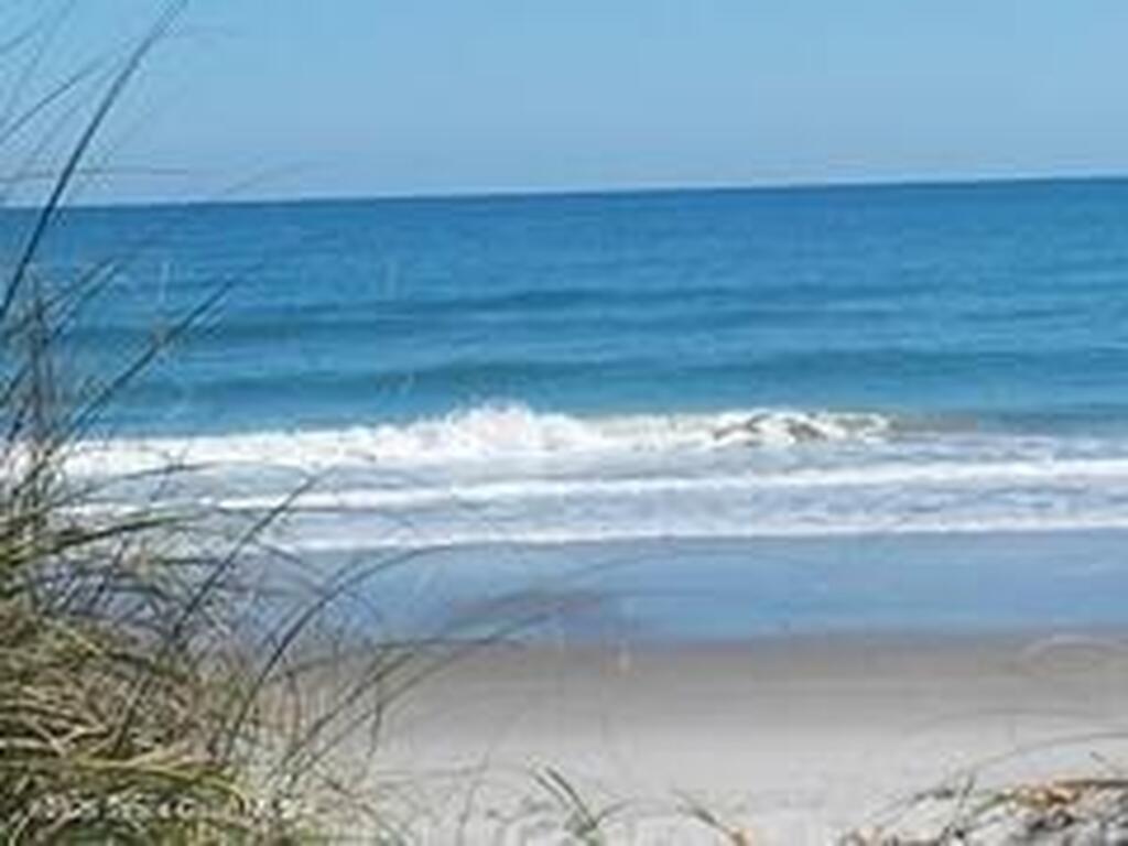 105 Aucila Road, Cocoa Beach, FL 32931